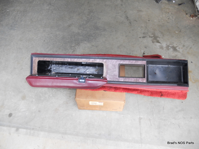 Genuine Mopar 80 81 82 83 Cordoba Mirada Center Console